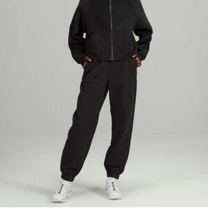 Lululemon Relaxed High-Rise Jogger - Black